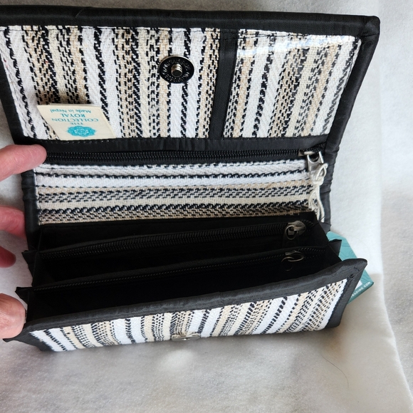 Earthbound Trading handmade handcrafted in Nepal, clutch, EB, NEW wallet - Picture 5 of 7